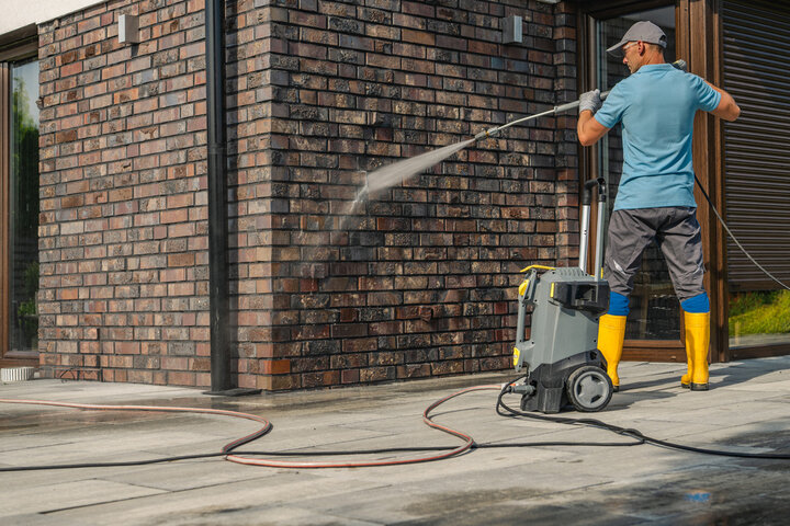 Pressure Washing Services in Port Orange, FL 2 Pressure Washing Services in Port Orange, FL | Vanmeter Services LLC | Residential and Commercial Pressure Washing in Daytona Beach, FL<br />